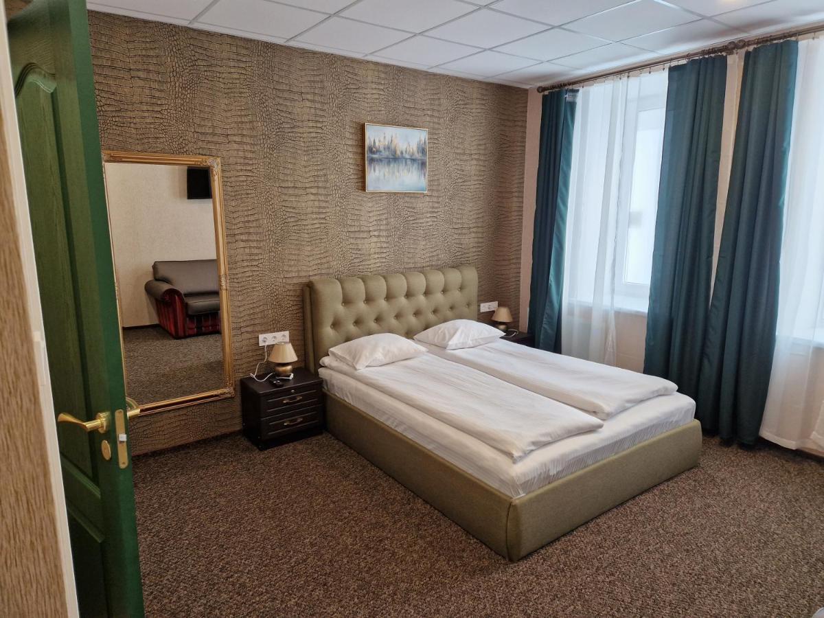 Central Hotel With Free Parking Riga Exterior foto