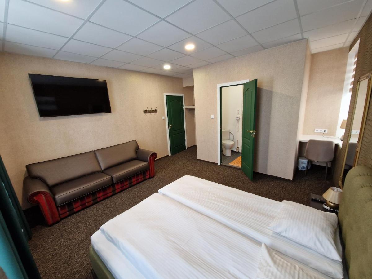 Central Hotel With Free Parking Riga Exterior foto